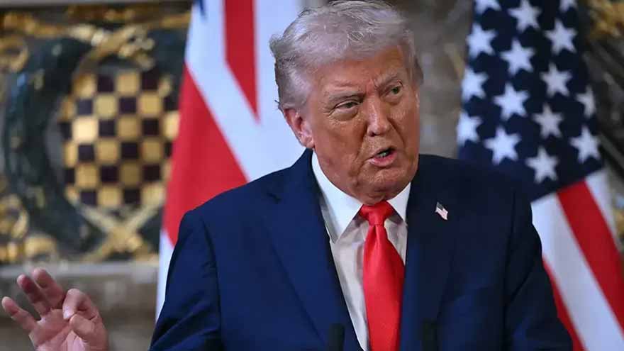 Trump signs bill to avert government shutdown before midterm elections