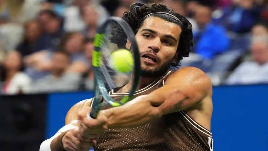 Slow start, strong finish as Alcaraz makes US Open third round