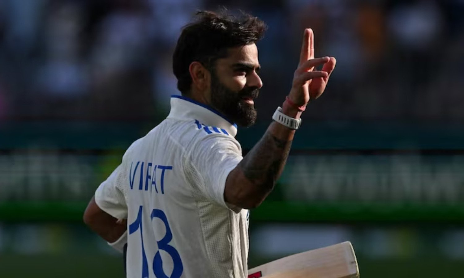 Virat Kohli makes LinkedIn debut, draws attention with first post