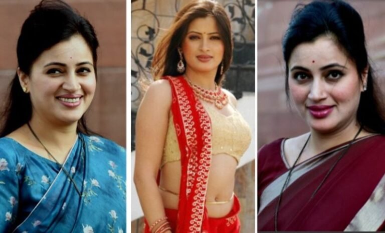  पॉलिटिक्स