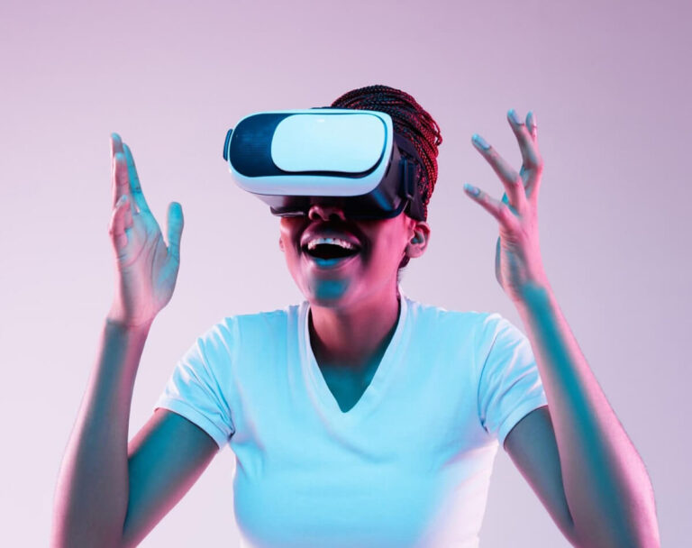  मनोरंजन